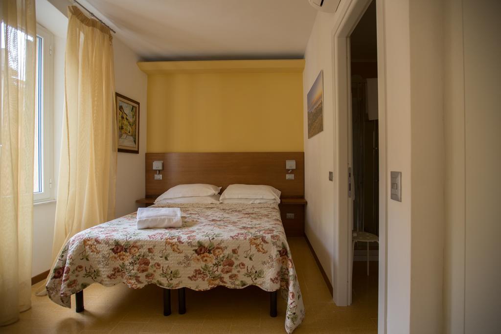 Affittacamere Dai Baracca Riomaggiore Esterno foto